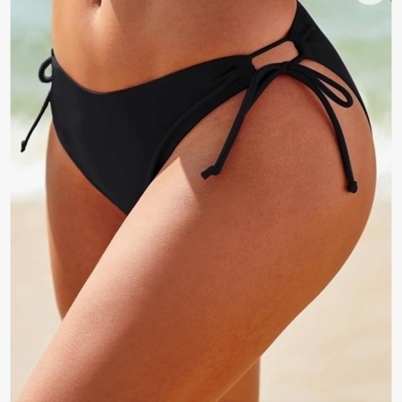 Verdusa women's side tie swim bottoms in like new condition. Bottoms only. Large - Picture 3 of 3